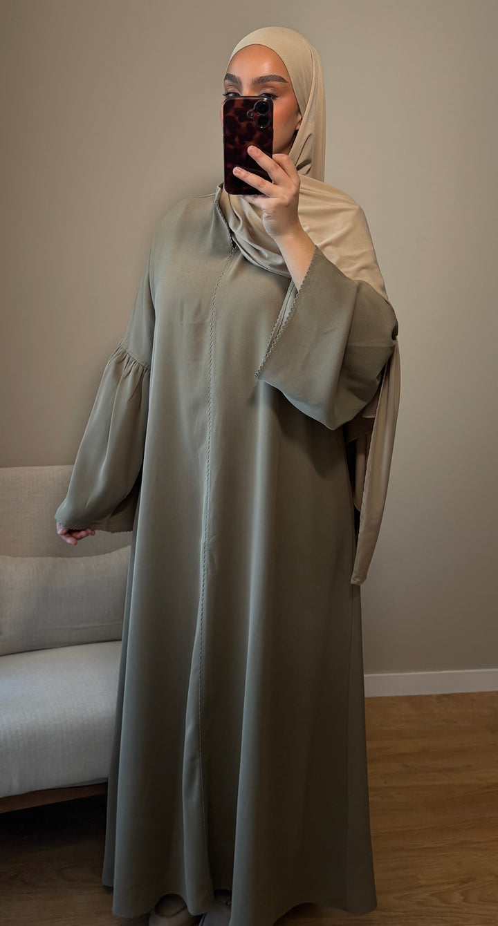 ROBES/ABAYAS