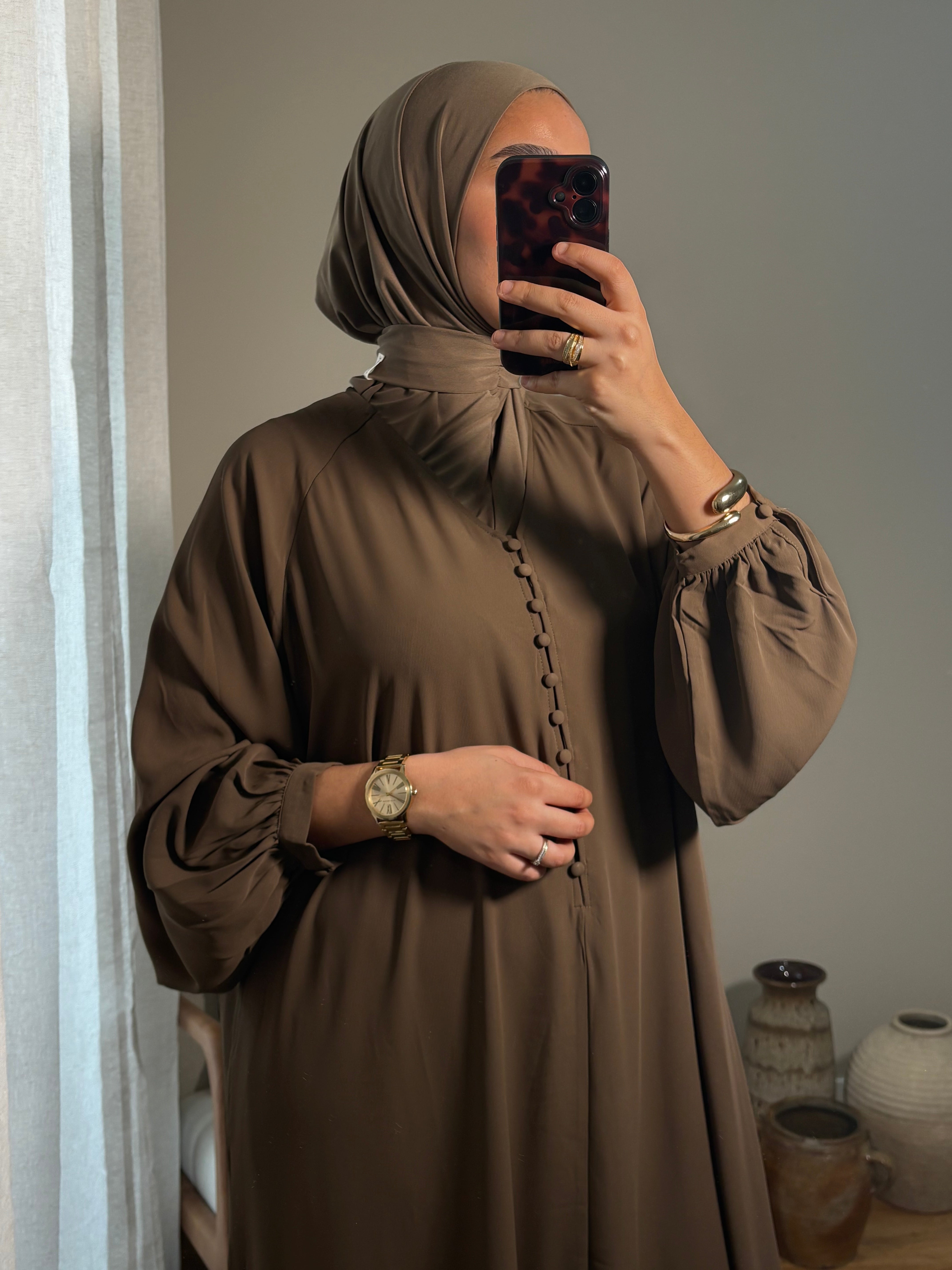 Robe Safia | Coffee
