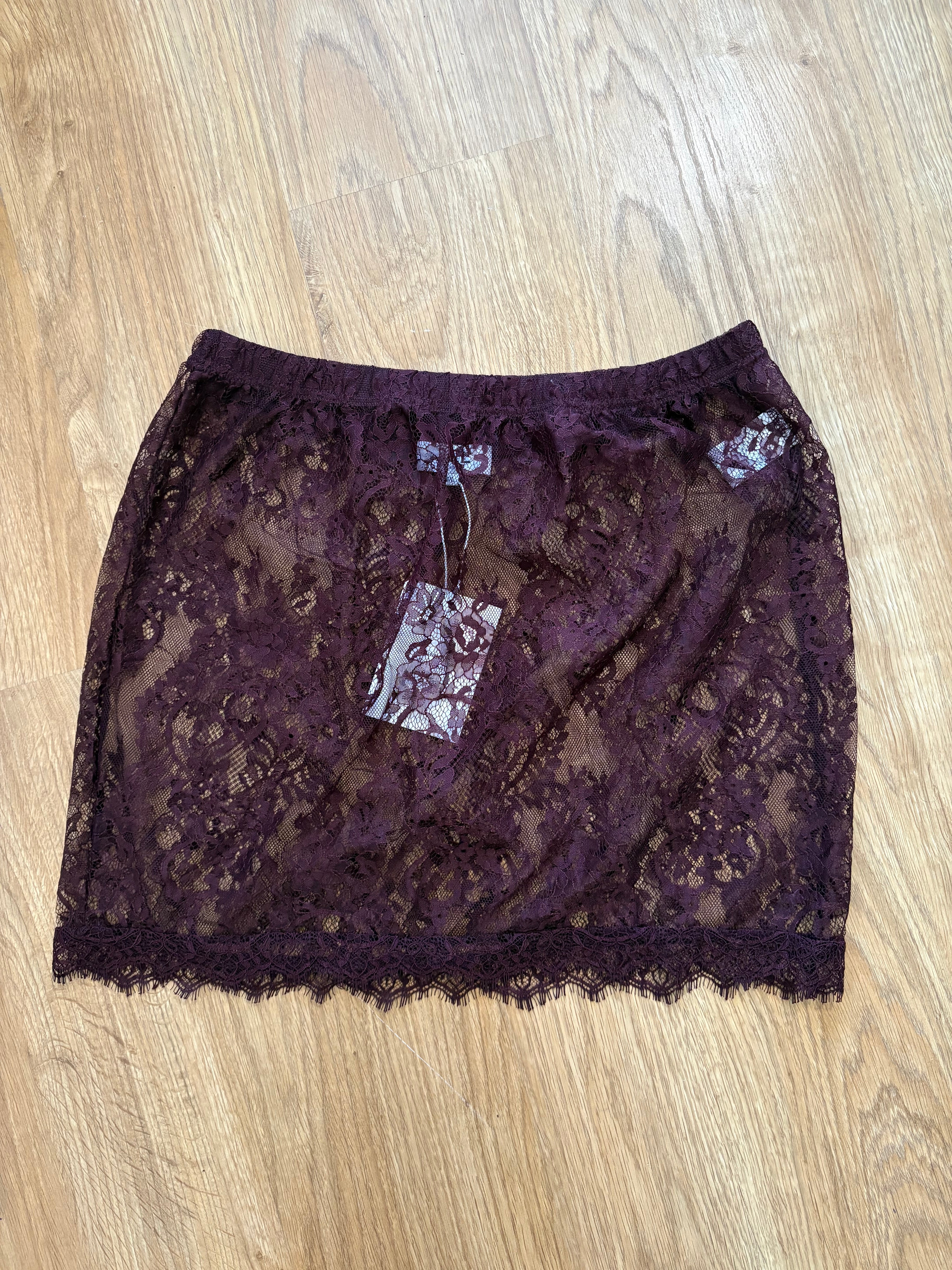 Jupon dentelle burgundy