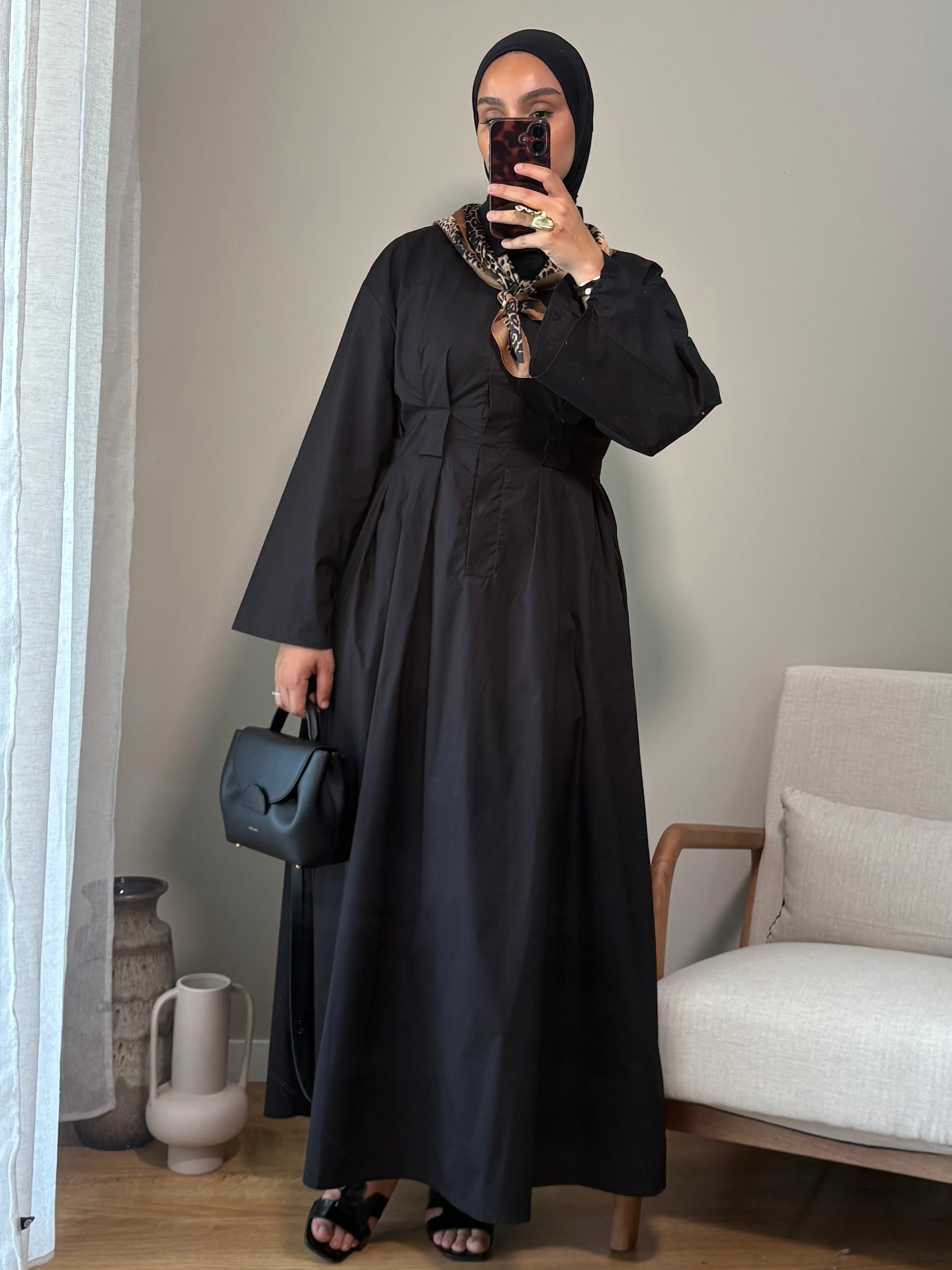 Robe Ines noire