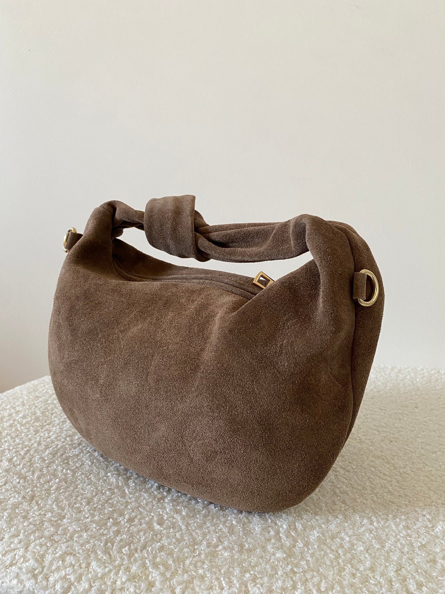 Sac Noeud en cuir suède beige