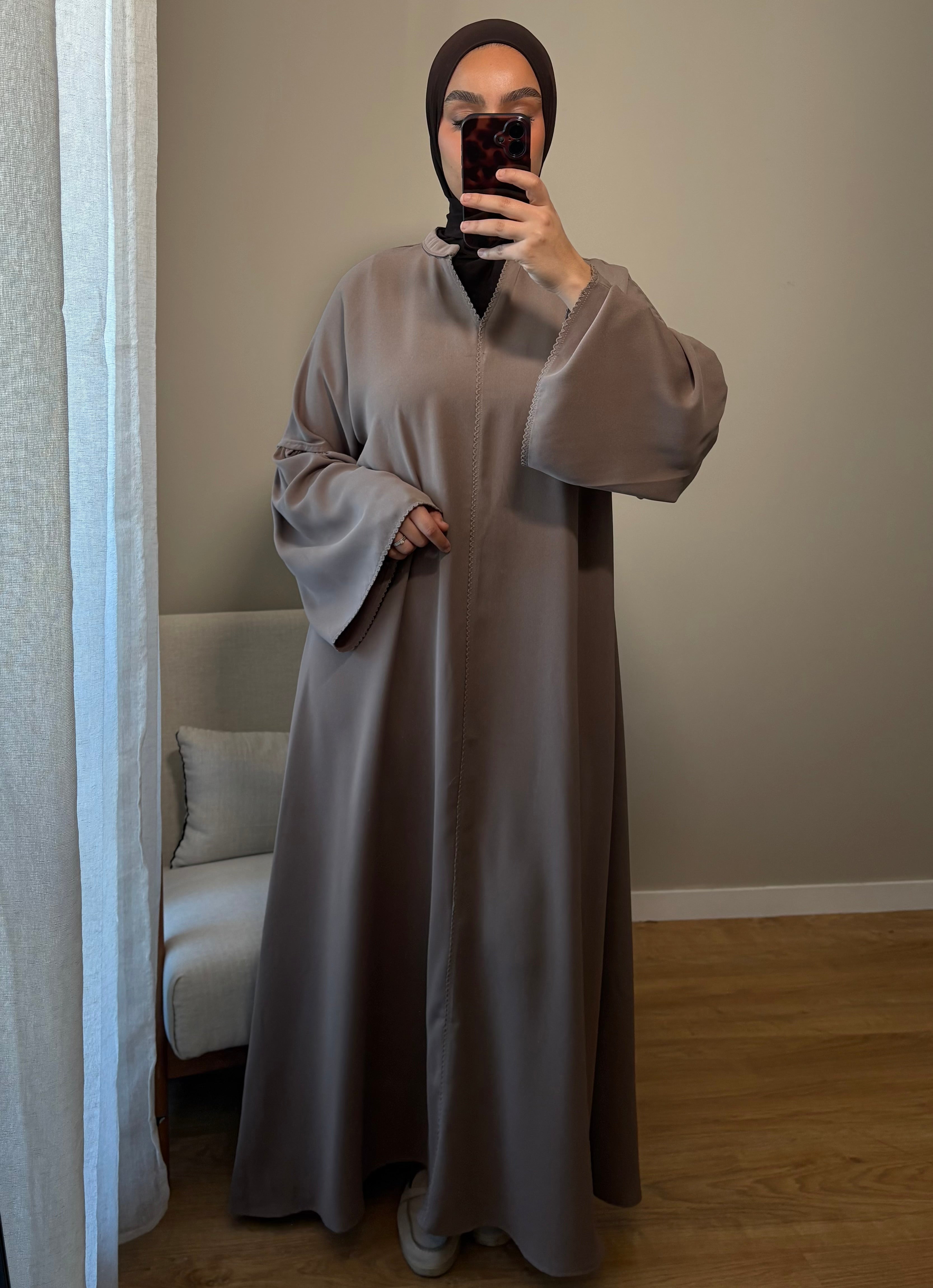 Robe Elia | Taupe