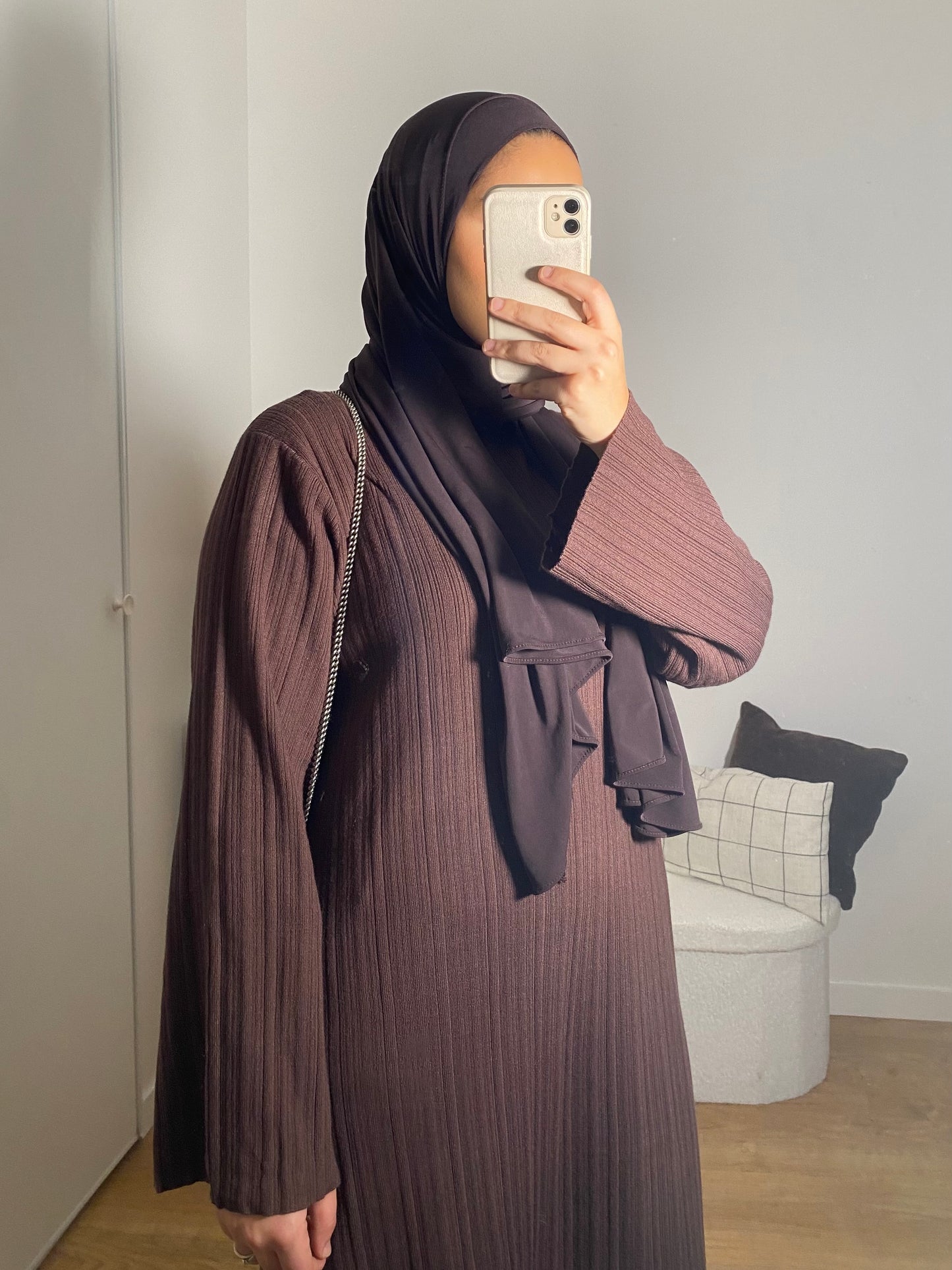 Robe Chaima plissée marron