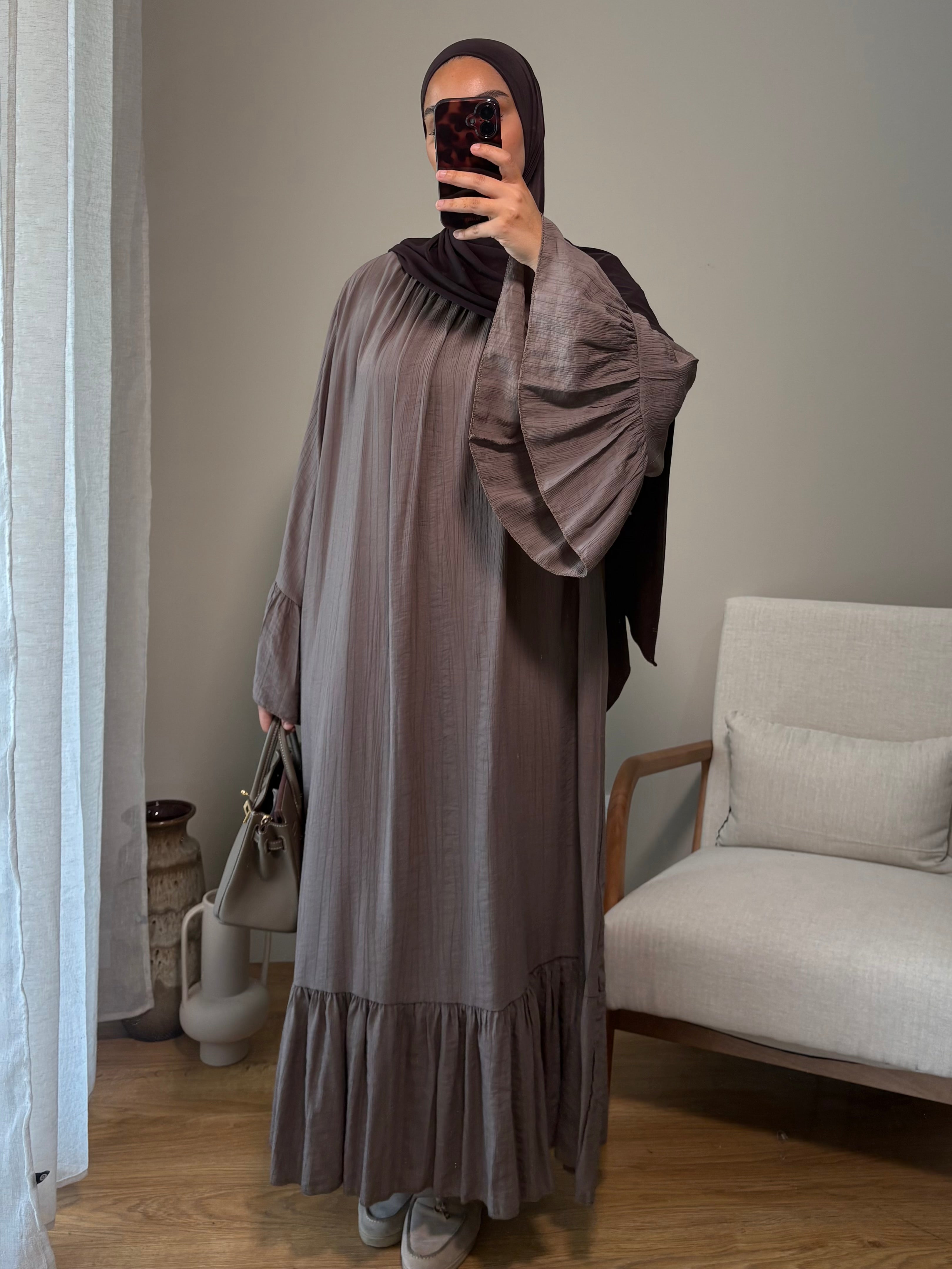 Robe à volant | Taupe
