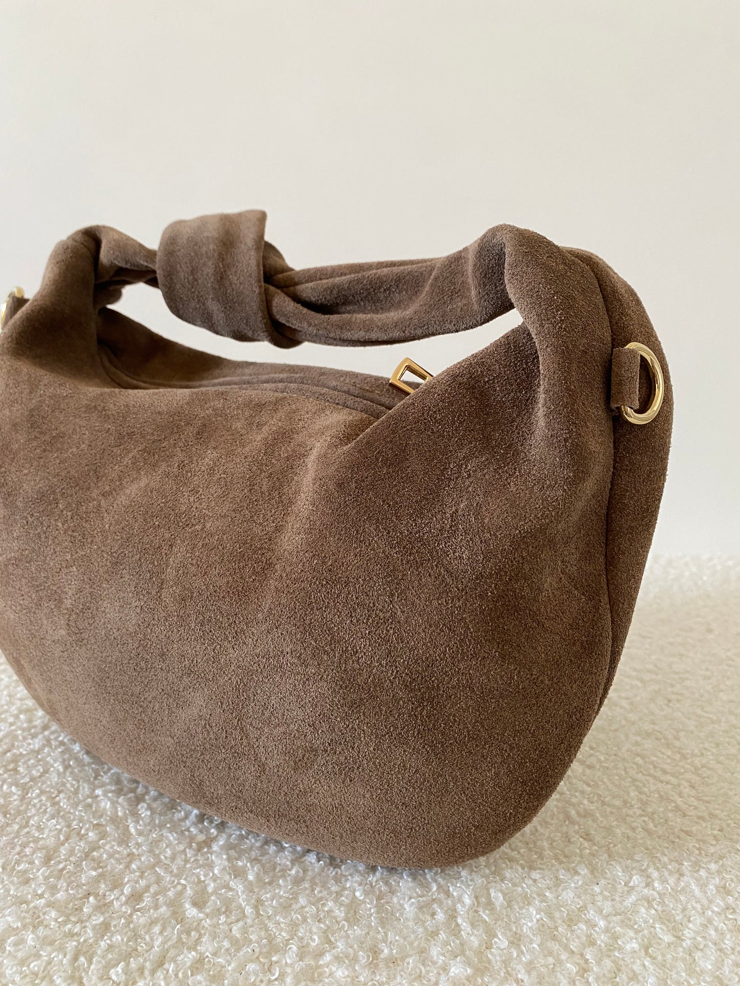 Sac Noeud en cuir suède beige