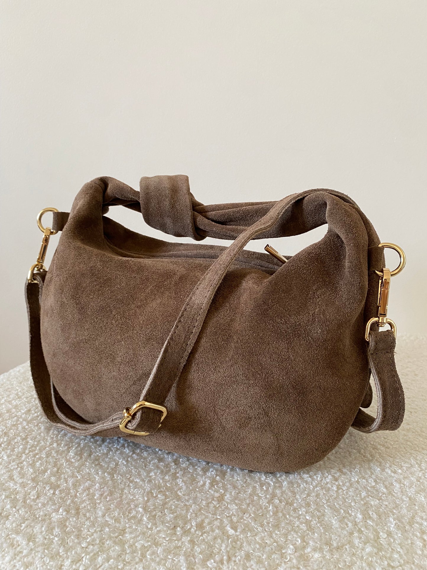 Sac Noeud en cuir suède beige