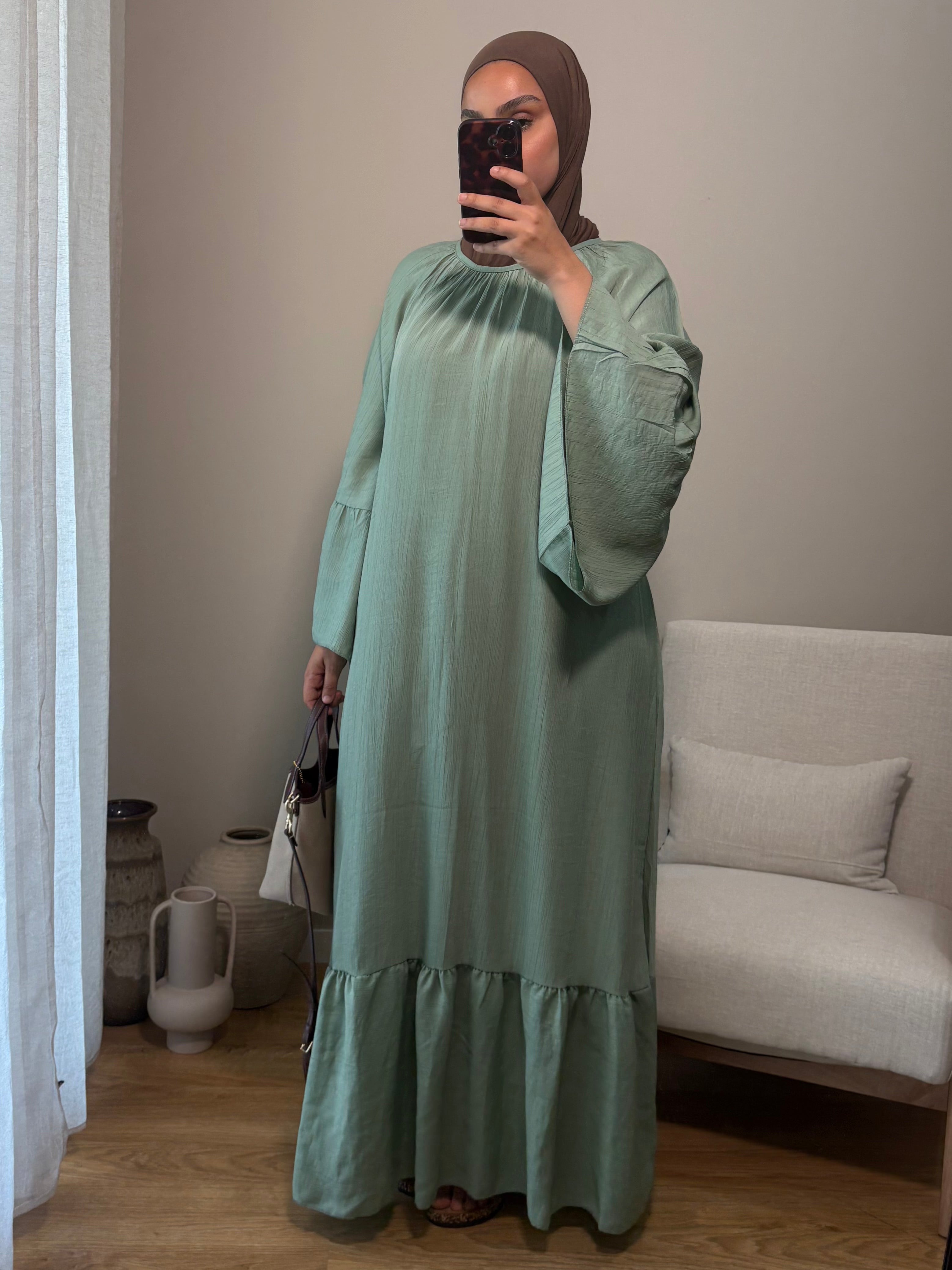 Robe à volant | Sauge